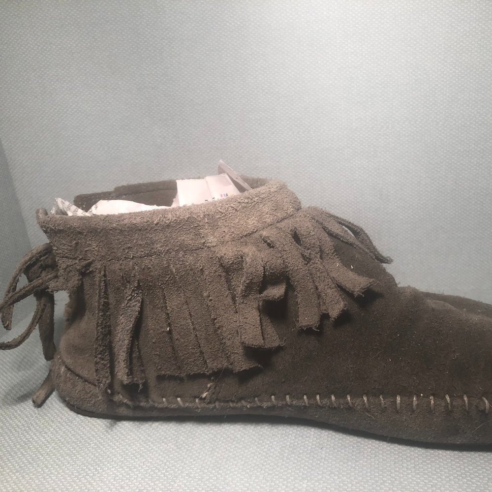 Size 8 ALDO leather ankle boot moccasin